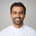 Dr James Patel, Cosmetic Dentist at Hartwell Dental